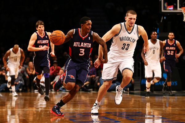 依赖于发球 依赖于发球